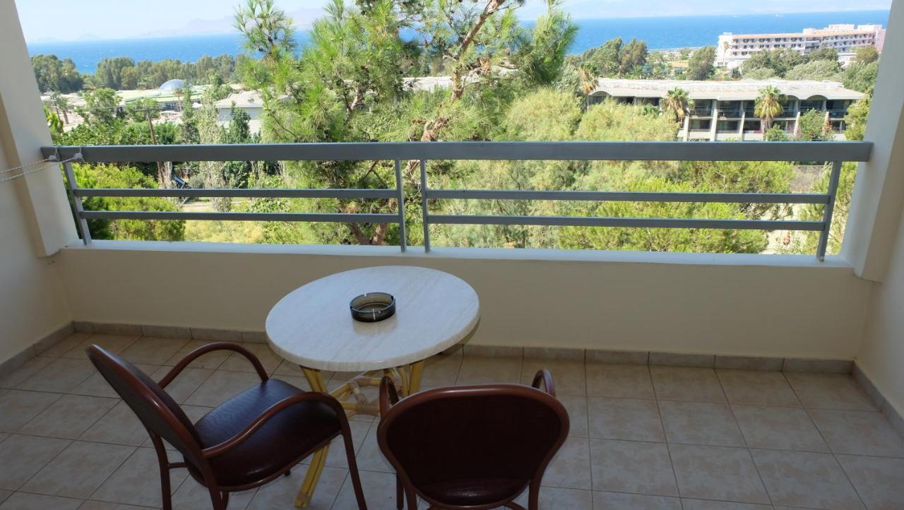 Kipriotis Maris Suites Psalidi  Exterior photo